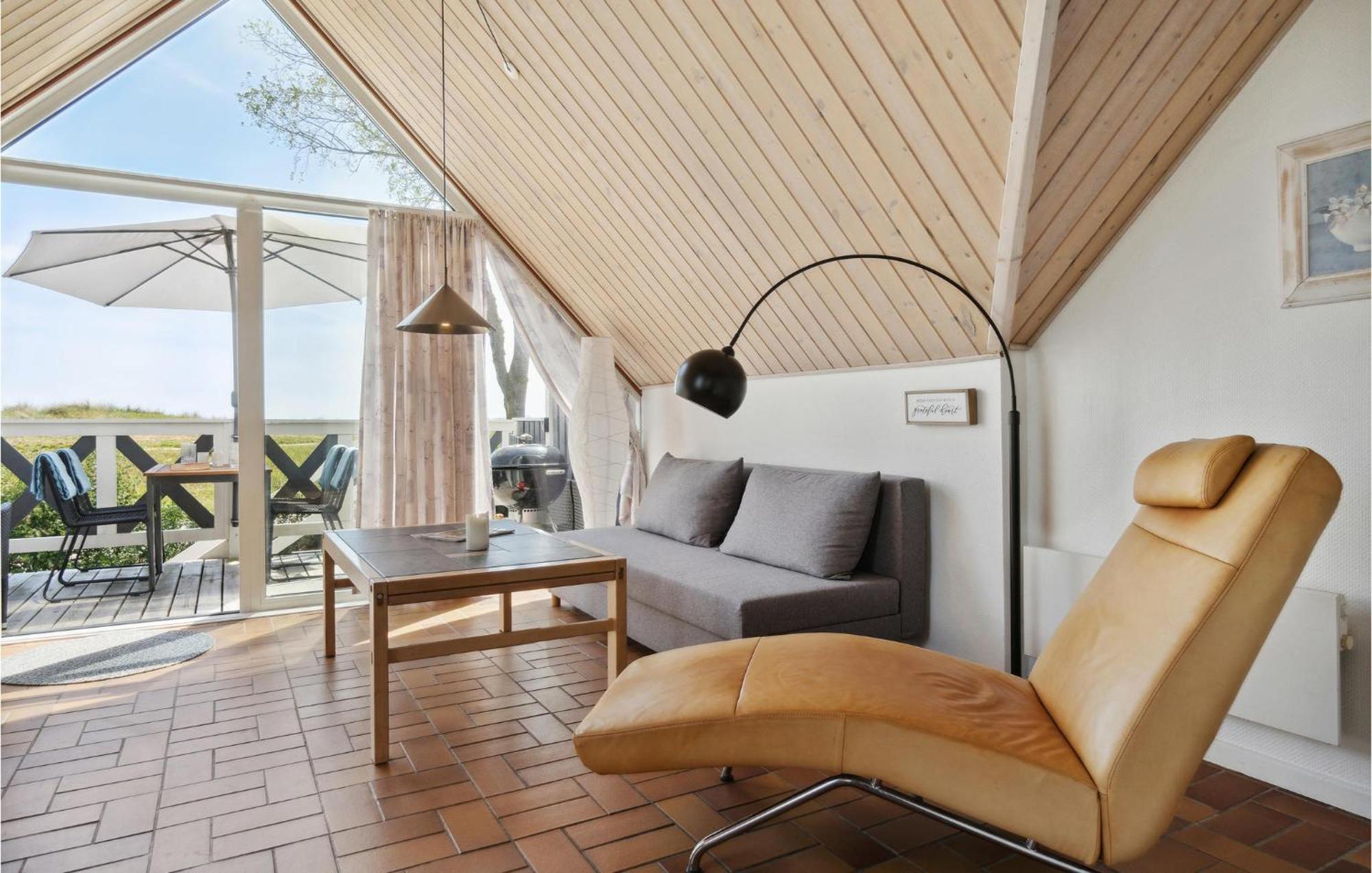 1 Bedroom Nice Apartment In Idestrup Bøtø By Dış mekan fotoğraf